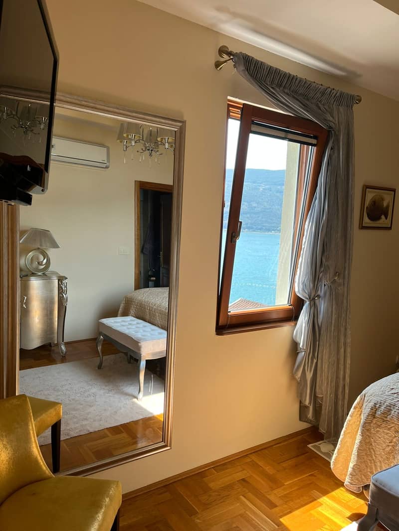 Apartment in Herceg Novi for Sale with Panoramic Sea View — photo 5