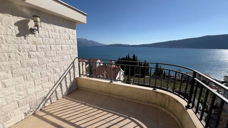 For sale: apartment in Herceg-Novi with sea view — photo 3