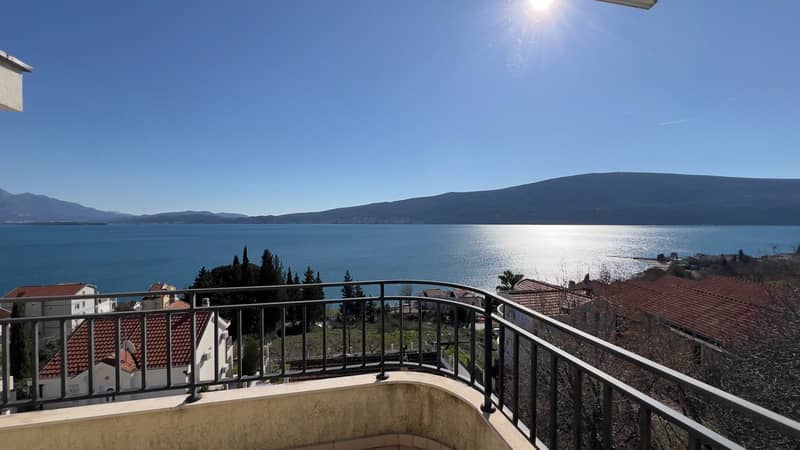 For sale: apartment in Herceg-Novi with sea view — photo 2