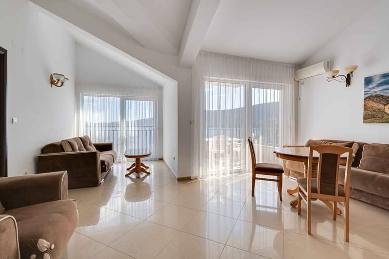 For sale: apartment in Herceg-Novi with sea view — photo 30