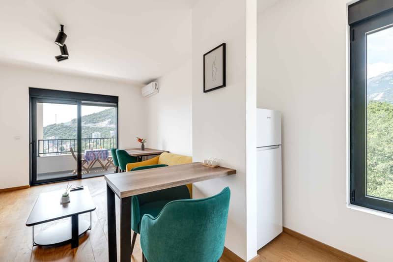 Furnished One-Bedroom Apartment with Sea View and Garage Space in New Construction — photo 4