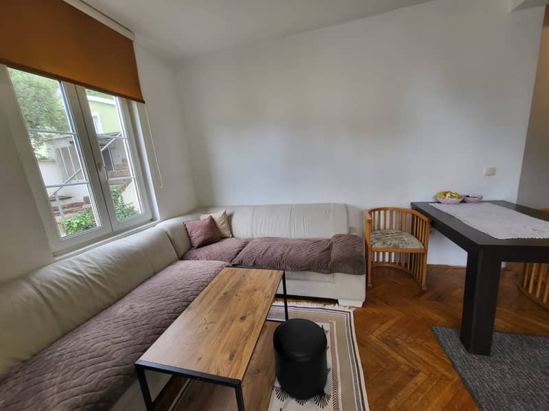 Three-bedroom apartment in Petrovac in a quiet area within walking distance of the beach — photo 2