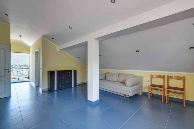 Spacious House with Sea View in the Scenic Djurasevici Area — photo 42
