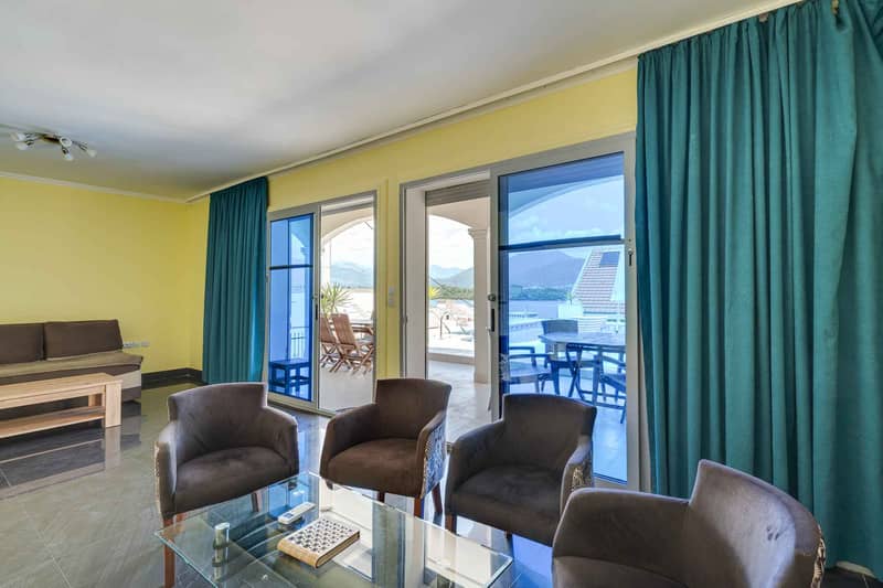Spacious House with Sea View in the Scenic Djurasevici Area — photo 11