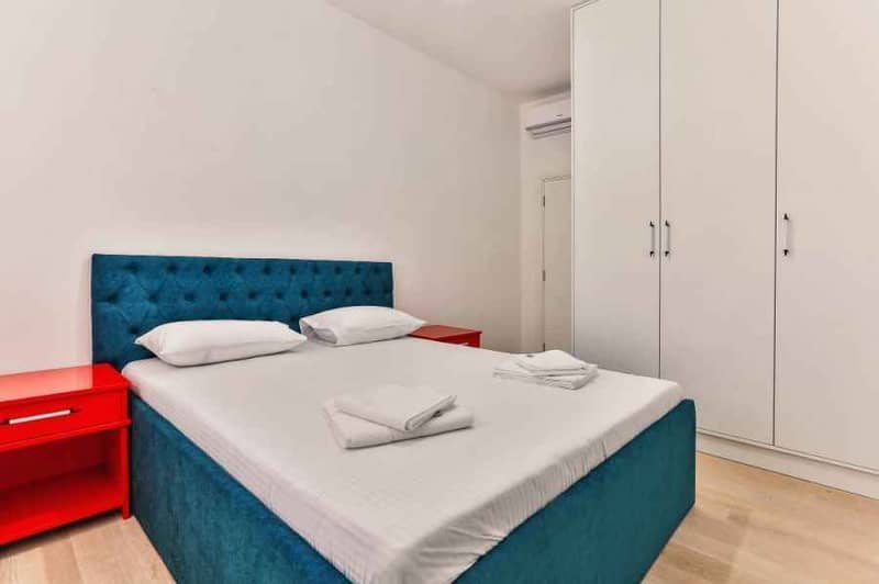 Three-bedroom apartment in Bečići, 86 m² — photo 8