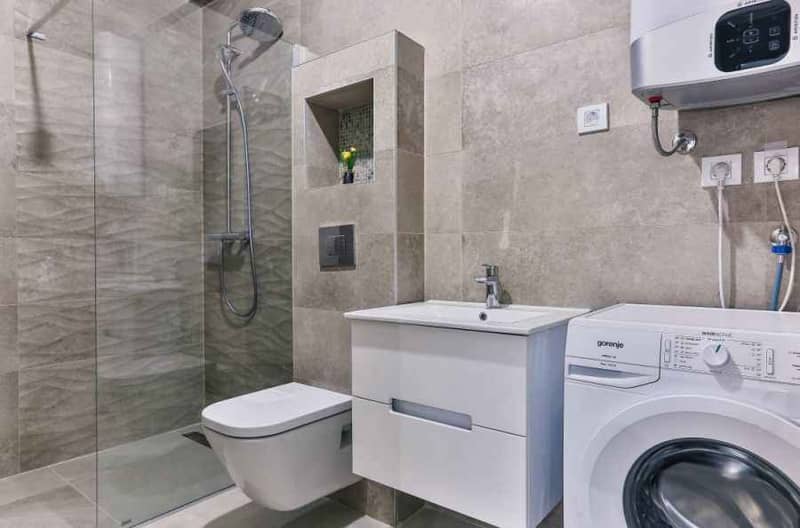 Three-bedroom apartment in Bečići, 86 m² — photo 7
