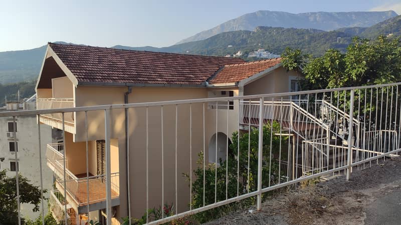 Spacious 85 m² Apartment with 3 Bedrooms and Sea View in Herceg Novi — photo 13