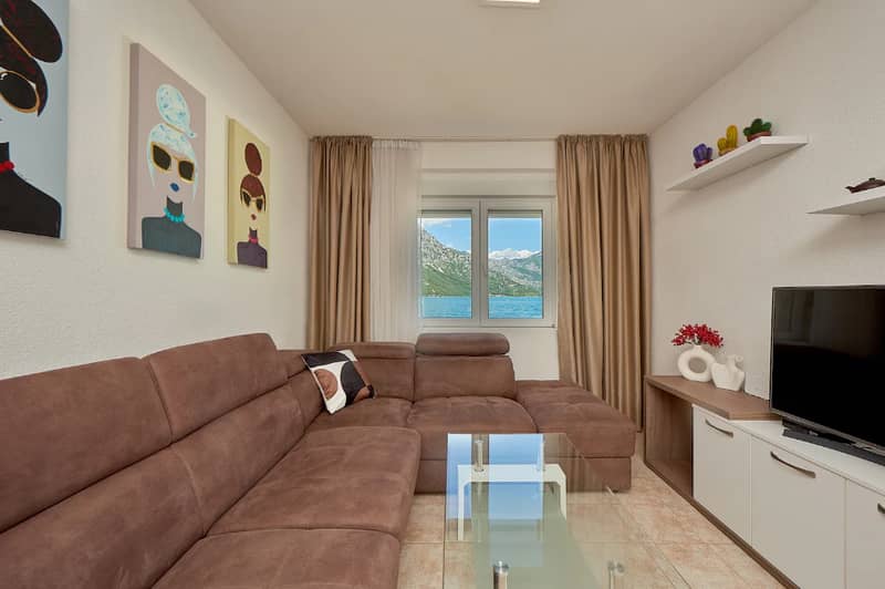 House 55 m² with one bedroom and plot 610 m² in Kostanjevica — photo 13