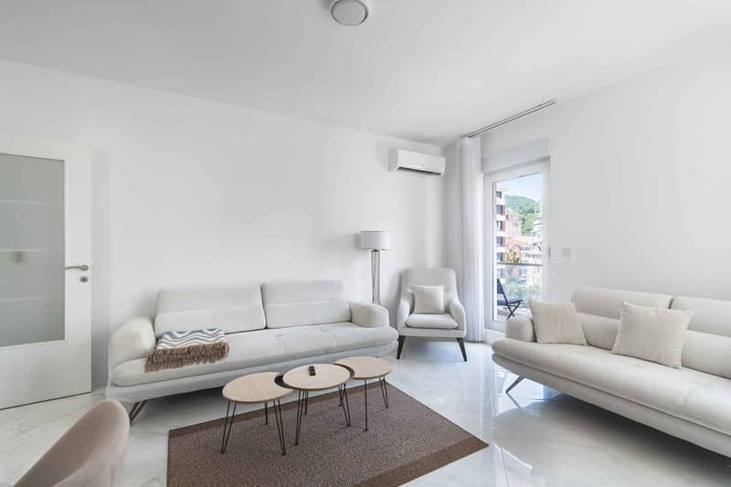 Spacious Apartment in the Heart of Budva — photo 5