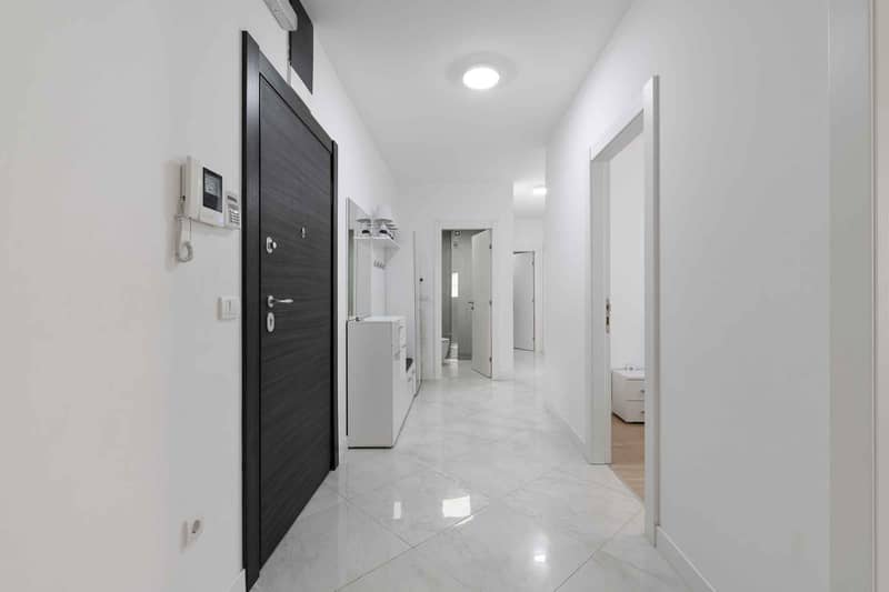 Spacious Apartment in the Heart of Budva — photo 15