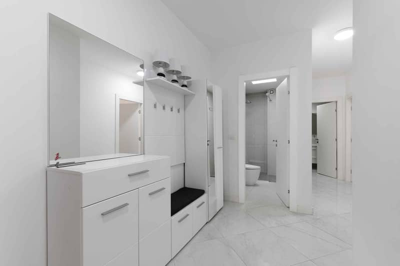Spacious Apartment in the Heart of Budva — photo 16