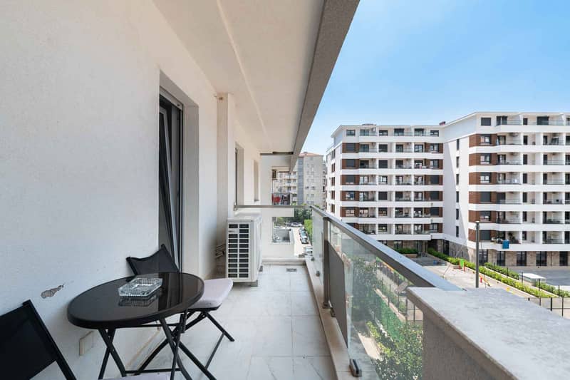 Spacious Apartment in the Heart of Budva — photo 32