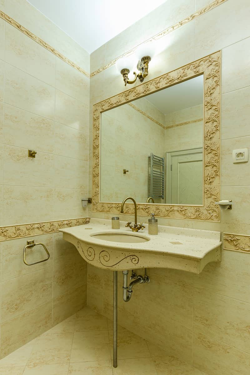 Elegance and Serenity in a Luxury Villa with Panoramic Sea View — photo 31