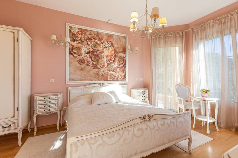 Elegance and Serenity in a Luxury Villa with Panoramic Sea View — photo 53