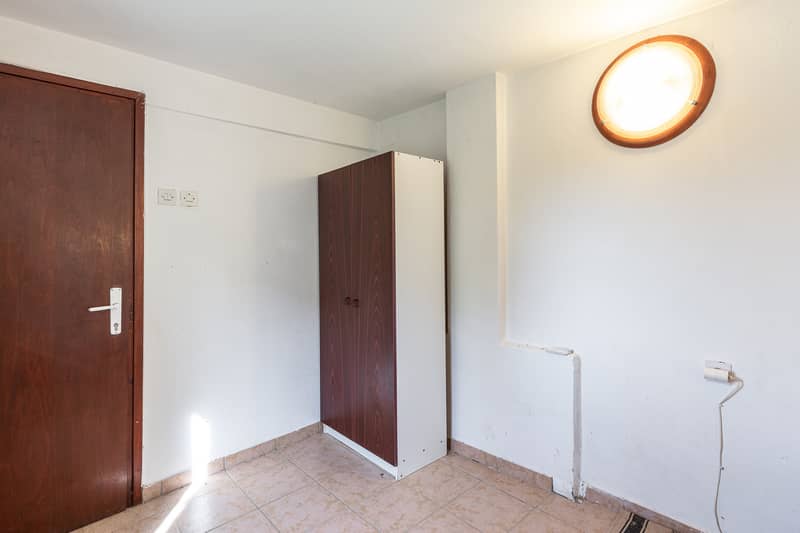 House with Terrace and Sea View in Bar — photo 43