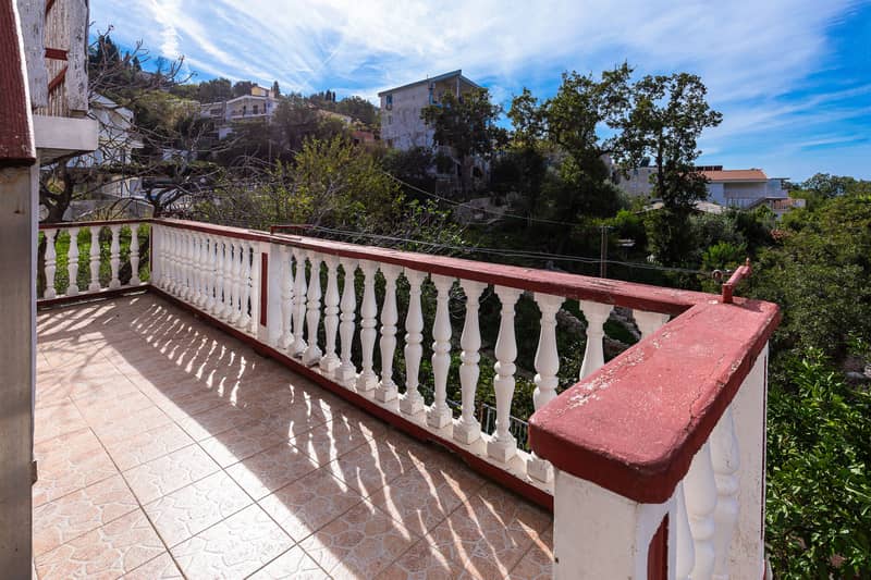 House with Terrace and Sea View in Bar — photo 29
