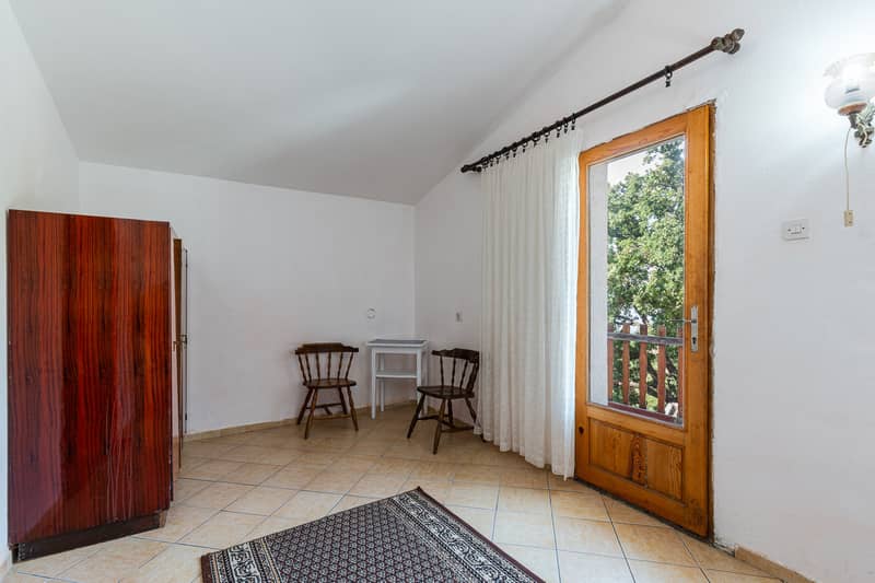 House with Terrace and Sea View in Bar — photo 7