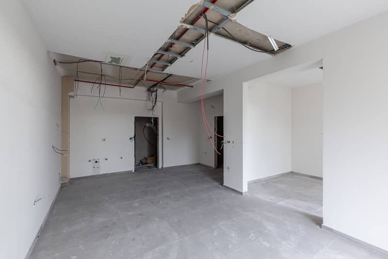Modern One-Bedroom Apartment in Budva with Garage Purchase Option — photo 5