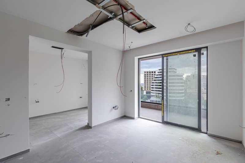 Modern One-Bedroom Apartment in Budva with Garage Purchase Option — photo 4