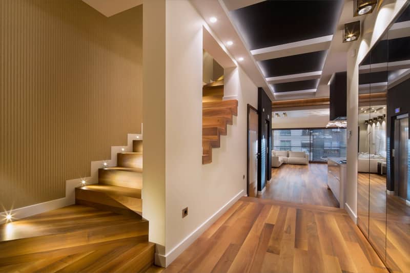 Super luxury three-story triplex apartment with jacuzzi and sauna — photo 9