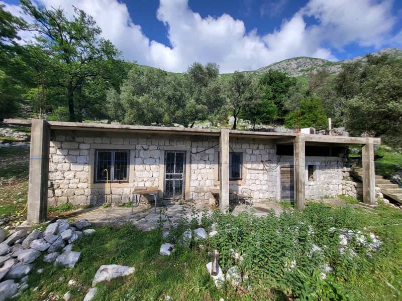 Plot with sea view and natural waterfall near Kotor — photo 8