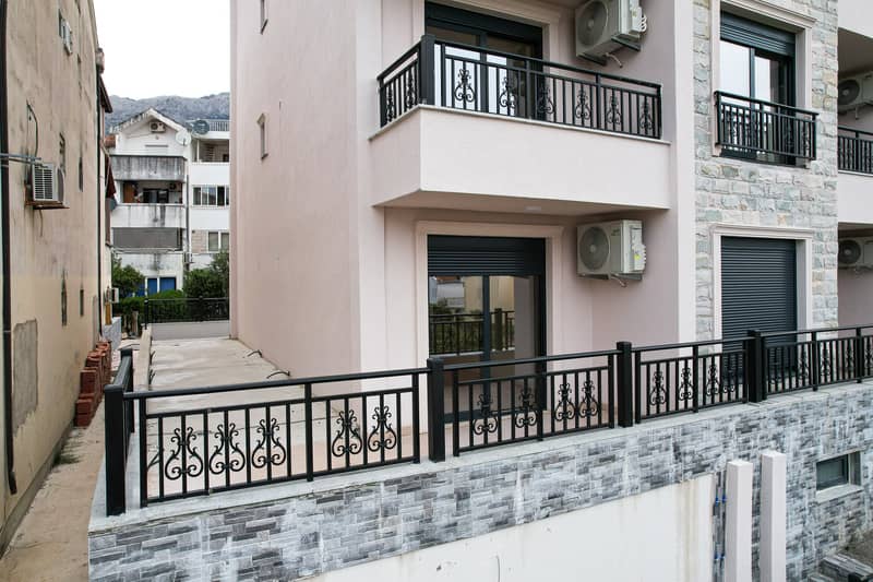 Modern Residential House with Sea View in Budva — photo 8