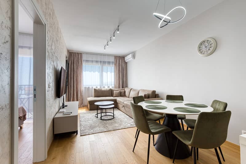 2-Bedroom Apartment in Bečići — photo 2