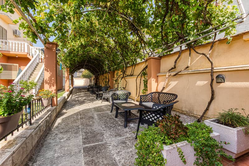Tourist and Hotel Complex for Sale Near Budva – Lastva Grbaljska — photo 3