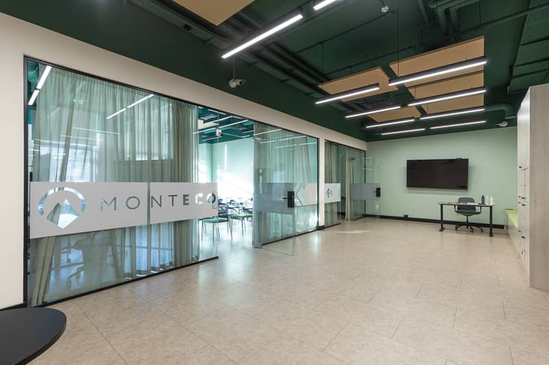 Commercial Space in Budva, 412 m² — photo 11