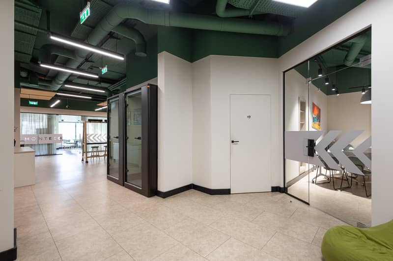 Commercial Space in Budva, 412 m² — photo 15