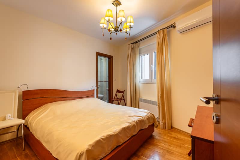 2-Bedroom Apartment in Bečići — photo 16