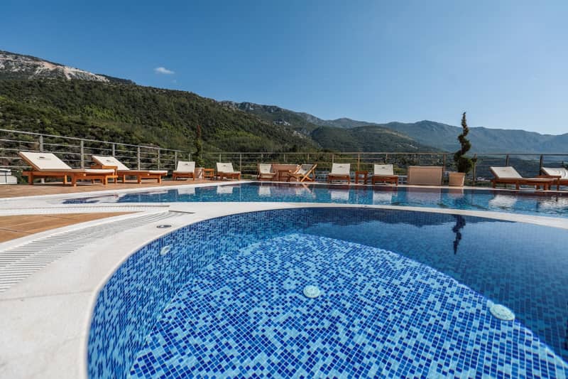 Luxury Two-Bedroom Apartment 64 m² with Panoramic Sea View – Becici — photo 32