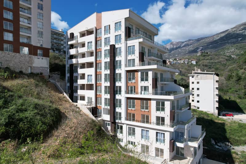Luxury Two-Bedroom Apartment 64 m² with Panoramic Sea View – Becici — photo 33