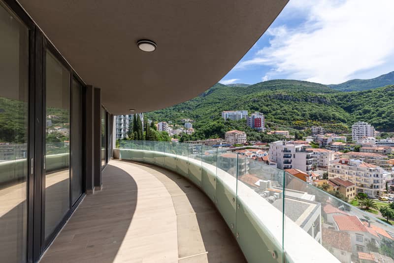 Apartments in Rafailovići, Total Area of 127 m² + 13 m² Terrace — photo 4
