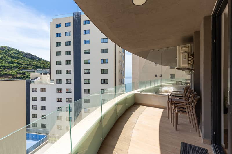 Apartment on 1st Floor 81 m² with 2 Bedrooms and 2 Bathrooms — photo 15