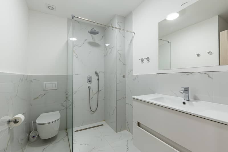 One-Bedroom Apartment in Becici - Fully Furnished! — photo 18