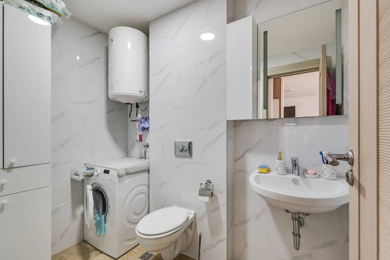 6894 1-Bedroom Apartment, 48 m² in Bečići — photo 4