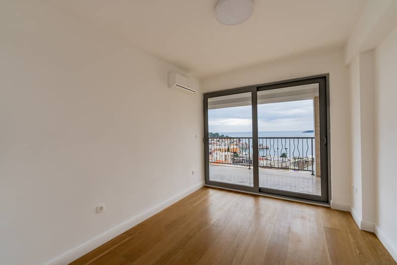 Apartment 160 m² with Panoramic Sea Views — Pržno, Budva Riviera — photo 12