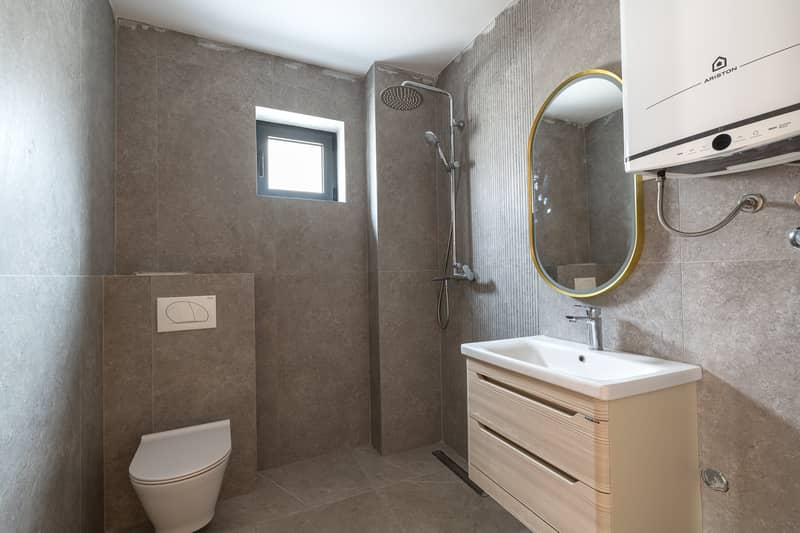 Spacious 64 m² Apartment in Becici with Sea View — photo 17