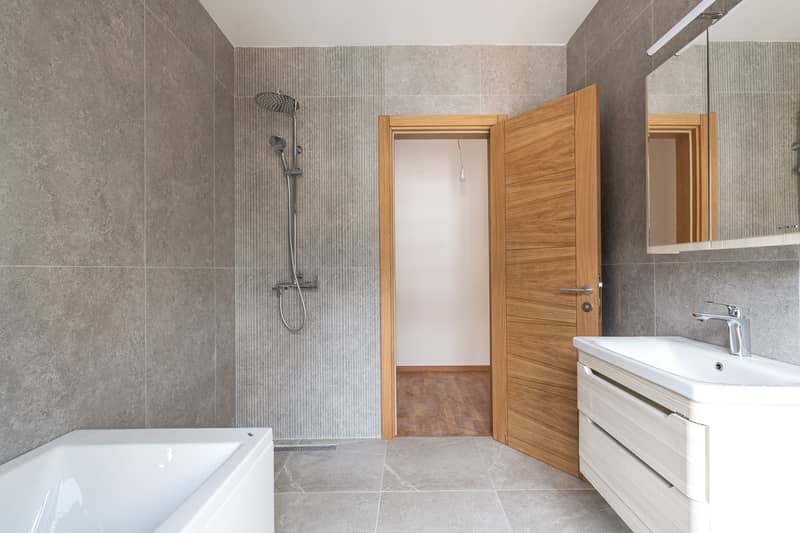Spacious 64 m² Apartment in Becici with Sea View — photo 15