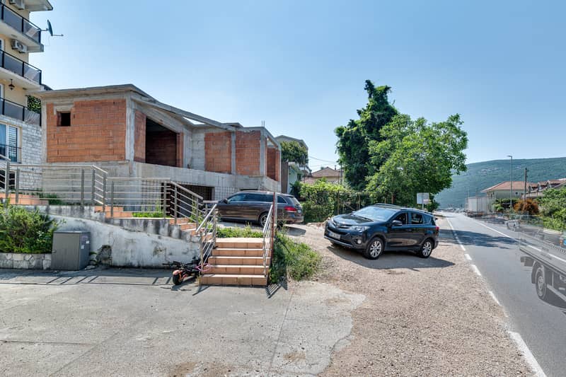 Commercial Space for Sale with Sea View and 5 Parking Spaces in Kumbo, Herceg Novi! — photo 5