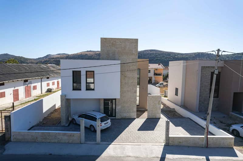 Modern House in Bar with Terrace and 3 Bedrooms — photo 6