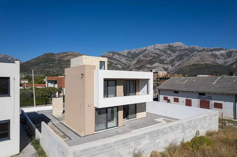 Modern House in Bar with Terrace and 3 Bedrooms — photo 10