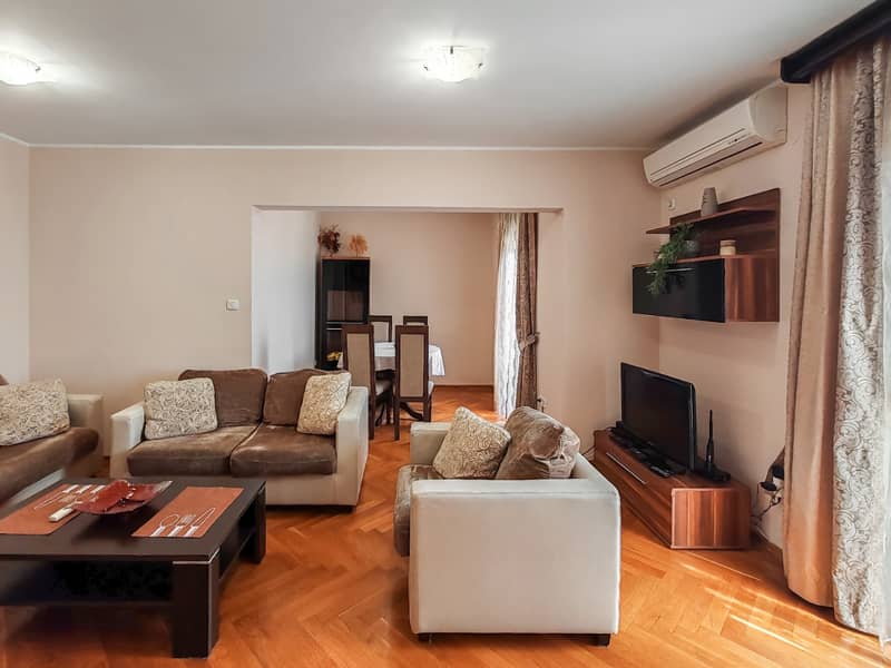 Светлая квартира с 3 спальнями, 78 м², Будва — фото 5