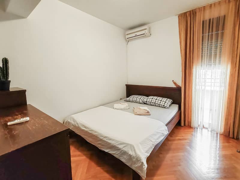 Светлая квартира с 3 спальнями, 78 м², Будва — фото 2