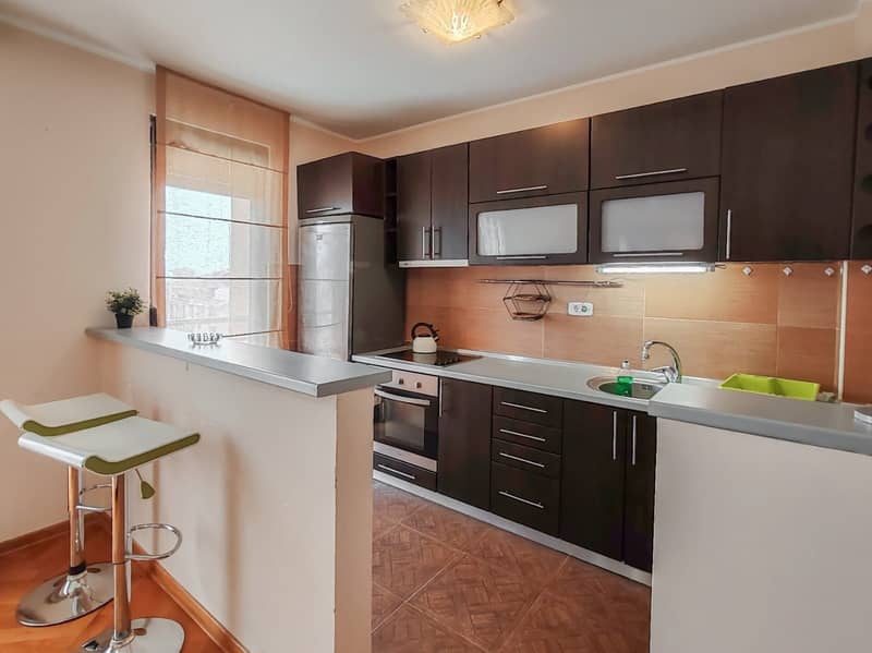 Светлая квартира с 3 спальнями, 78 м², Будва — фото 6