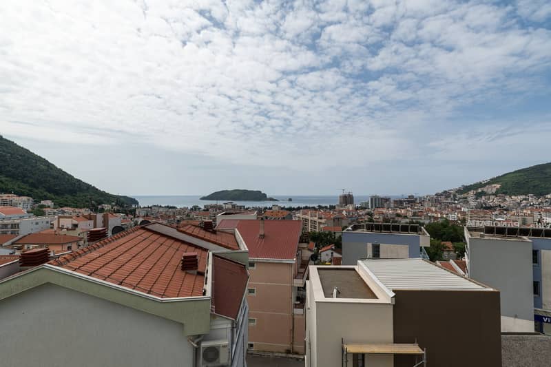 1-Bedroom Apartment in Budva, Lazi District – 89 m², Sea View — photo 11