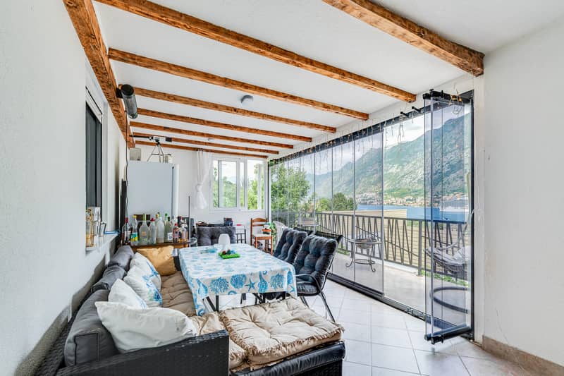 Отремонтированный дом 120 м² с 4 спальнями и видом на Старый город Котора — фото 2