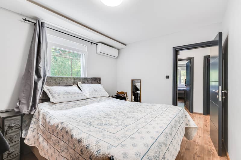 Отремонтированный дом 120 м² с 4 спальнями и видом на Старый город Котора — фото 7