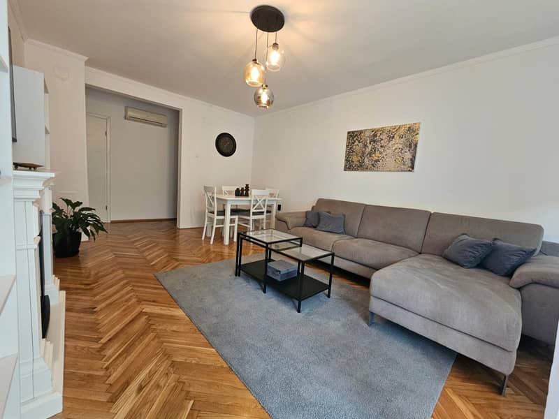 Beautiful and spacious 1-bedroom apartment for sale — photo 2